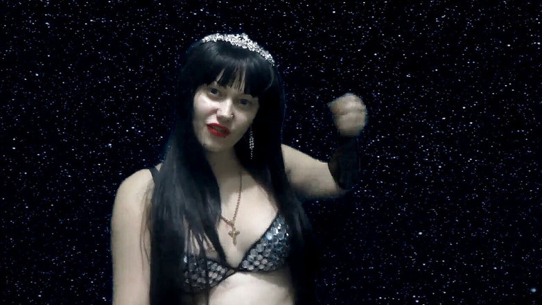 Goddess Misha Goldy: Szarpnij instrukcję z odliczeniem spermy pod gwiezdnym niebem