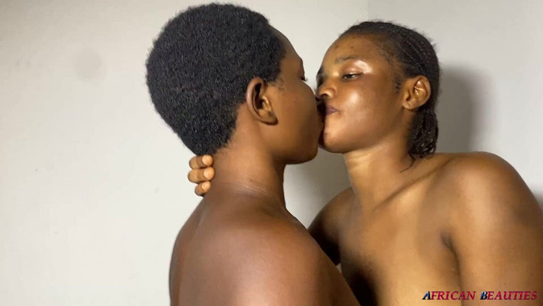 African Beauties: Hot Lesbian Bitches Squirting Effortlessy