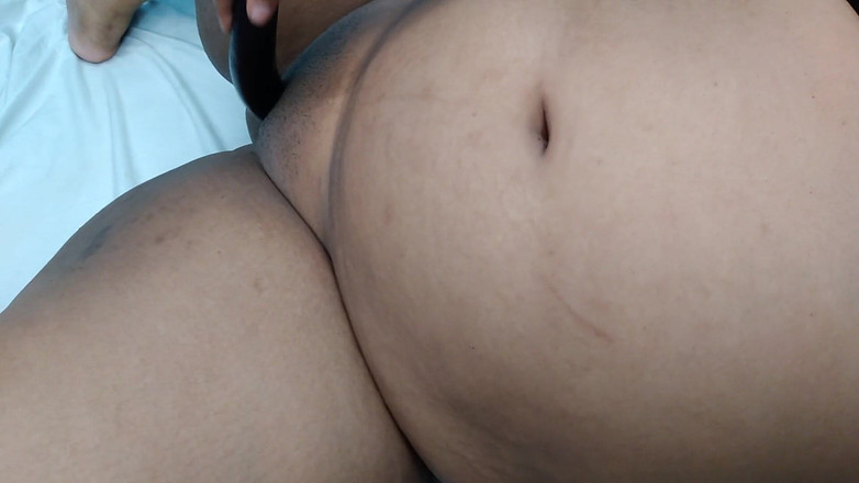 Aria Mia: Yenge patlıcanı kontrolden çıkarıyor döl