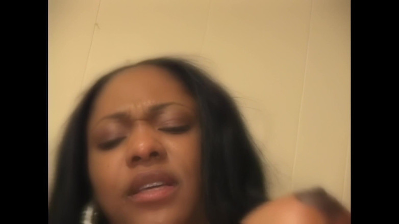 The Dark Side X: bogini bierze BBC jak profesjonalista