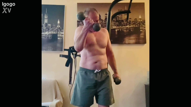 Alex Igogo: セックス・マシーン