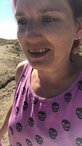 MistressWriggler: Pov- kencing di kolam di musim gugur yang cerah setelah...