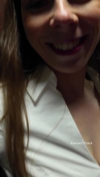 Alice Maze Is a Pee Slut
