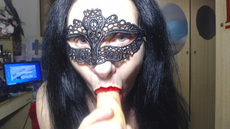 WEBREGINETTA2023: Video Pompino in Primo Piano Guarda in Camera