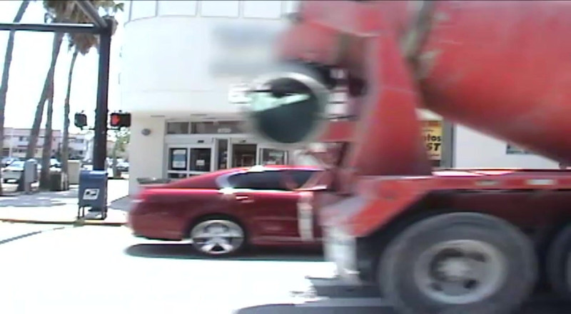 Dirty Teeny: 2 sexy 20leté holky šukají nůžky a pak se podělte o obrovského...