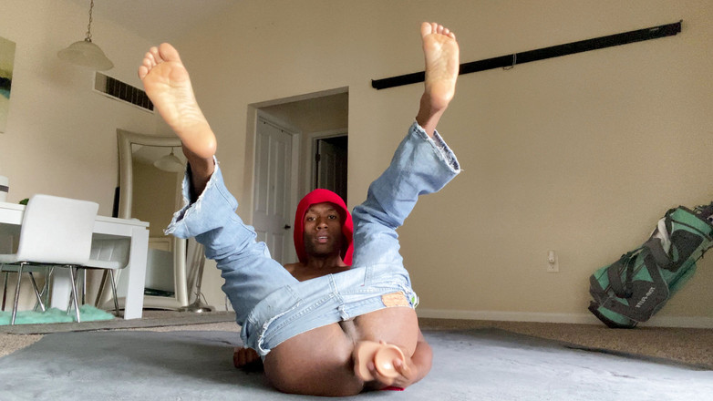 Karma Rainbow Smith D: बदनाम पुरुष, आप प्यार का स्वागत कर रहे हैं