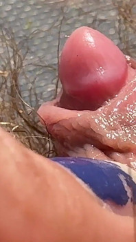 Amateur Hairy Girl Mastubates in Closeup with Huge Clit