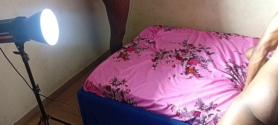 Prettypussy102: parde ke pichhe