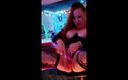 Kittys lounge: kitty loves to squirt live