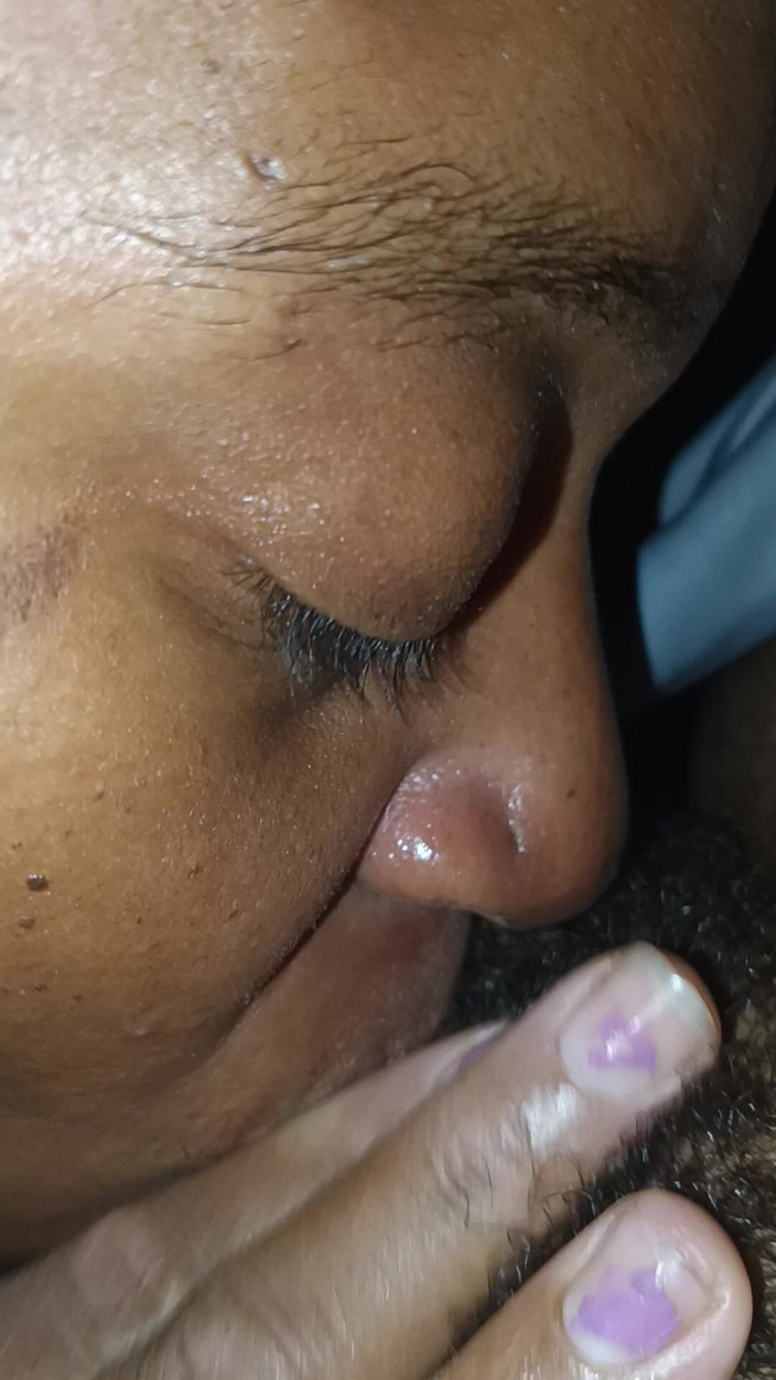 The Nasty House: Massageie o pau com a boca !!