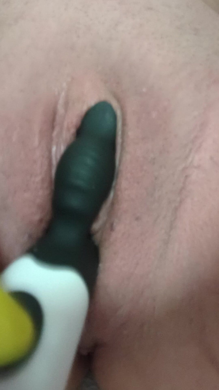 VigilantDelia95: Vibrator in Pasarica