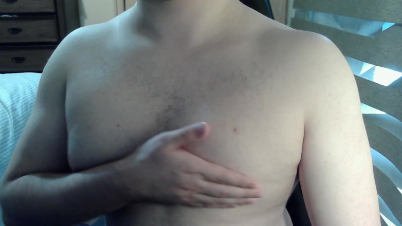 Himbo_Fox: لاعب عضلي يلعب بحلماته على الكاميرا