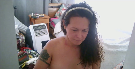 Nikki Montero: Acabo de administrar cómo publicar mi webcam shows