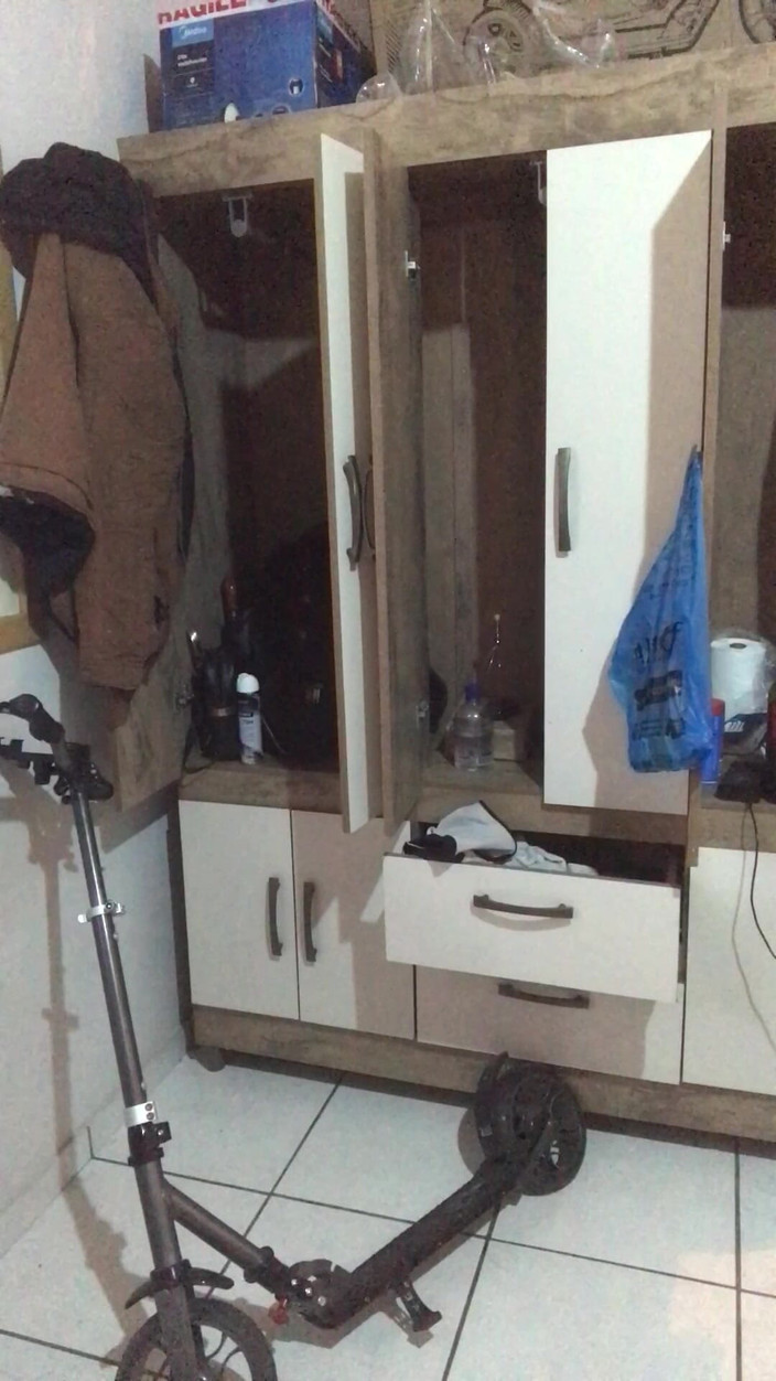 i7Bernard: Jestem Spidermanem