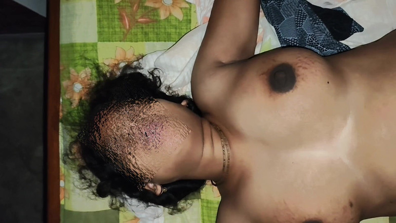 Ranaghat: Hete Desi zwangere Boudi hardcore neuken in de slaapkamer met...