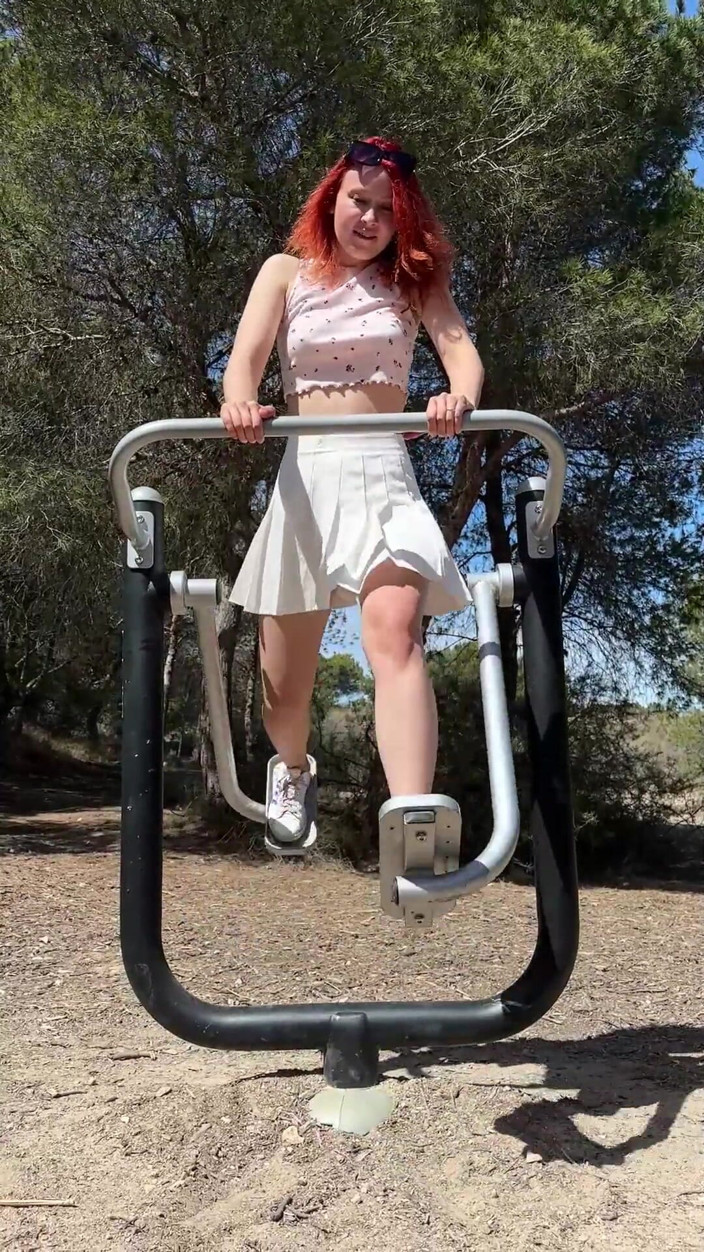 Sheryl X Sinclair: Public Flashing on Streets