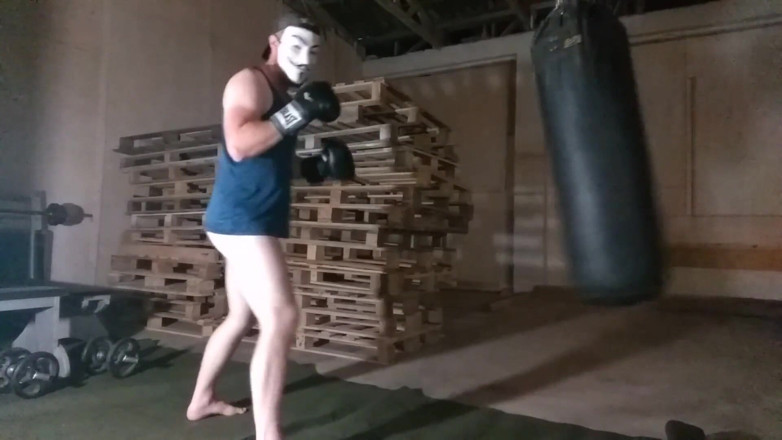 DickRT29: Fight training