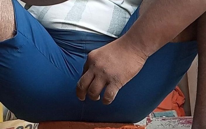 Sweet Indian cock: Домашня ванна кімната, дружина, жорсткий член, рот і секс