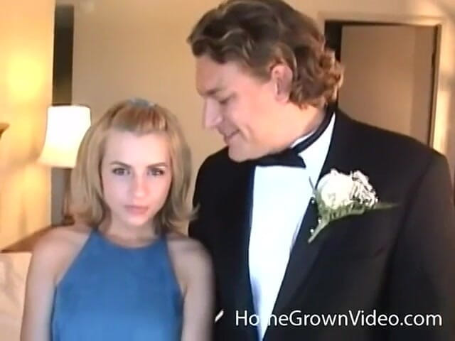 Homegrown Vintage: Barely legal Lexi Belle taking Jerry's thick cock