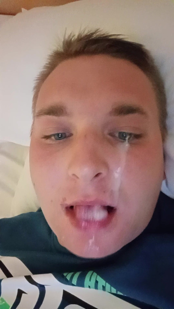 Mlody Valerianek: Un băiat tânăr Olekolek