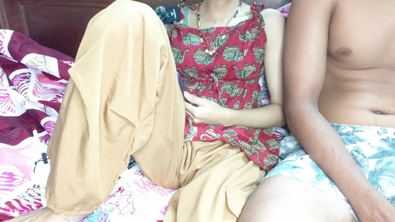 Silver_Worm: Friend Ke Ghar Pe Chudvayi Mene