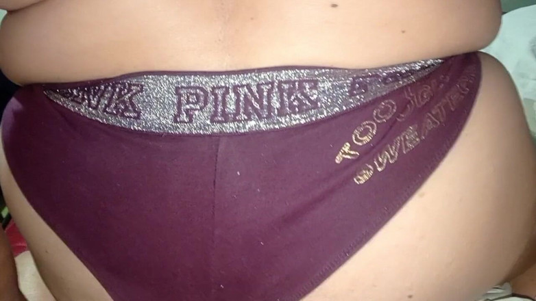 Milfta boohot: Зворотна наїзниця і хороший мінет від моєї дивної мачухи