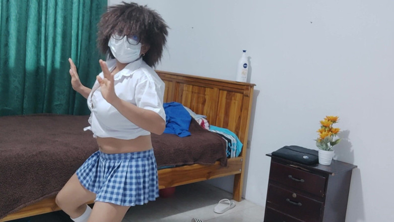 NEGRITA SEXY: Wig Wanita Tua Terjatuh Semasa Dia Berfantasi Tentang Kelihatan Seperti...