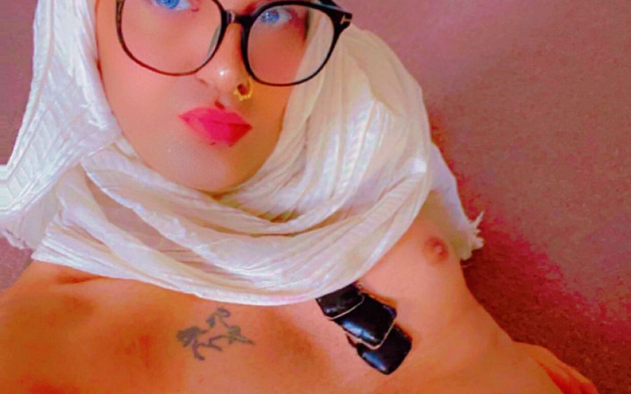 Apple00001: Sono cresciuta come una femmina