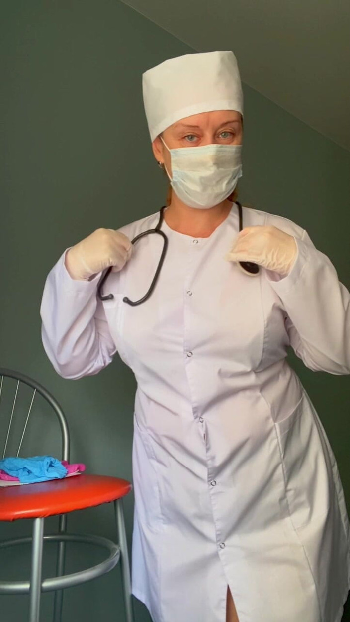 VikkiGeorgia: Doktor Madam