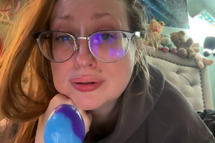Honey Doll: Practicing My Blow Job Skills on a Dildo