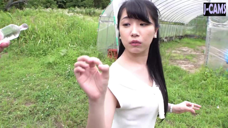 J-Cams: Venkovní m hrátky. Kancelářská dáma toužící hlouběji vzrušení, část 2