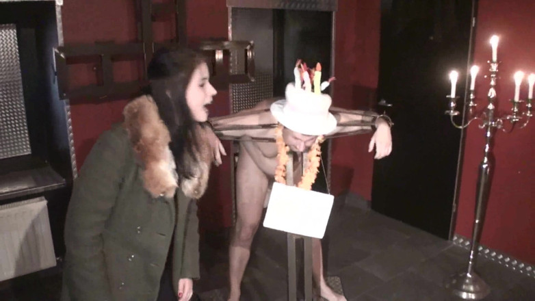 Femdom Austria: Freak Show 6 (mit Joschi)