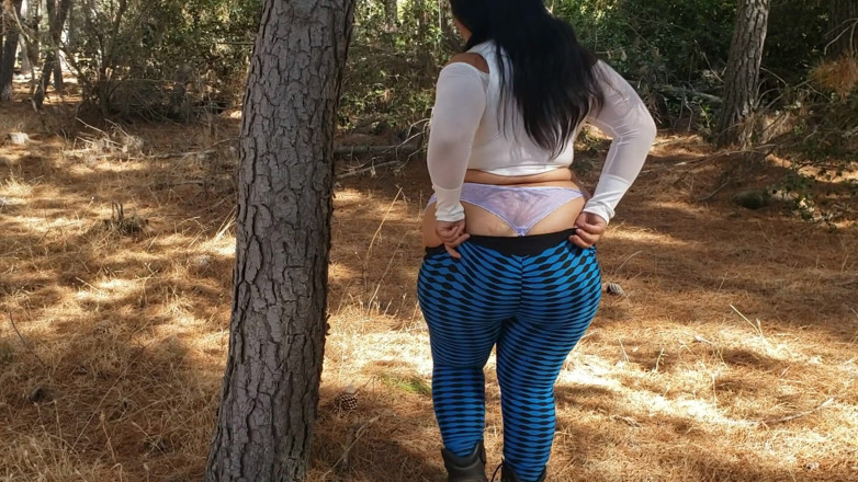 Riderqueen: walking in the forest