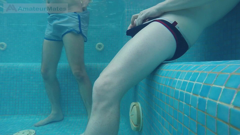 AmateurBoysPissing: Amateur Pale Skin Redhead Guy with Hot Smooth Bum Caught...
