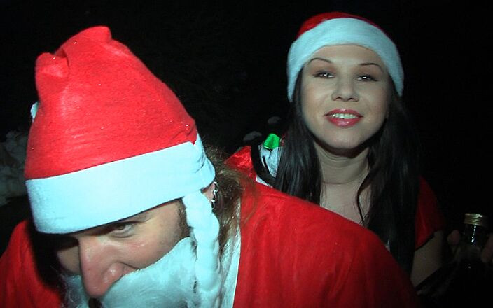 Lydia Privat: 在我的工作室的后台，制作我的圣诞电影