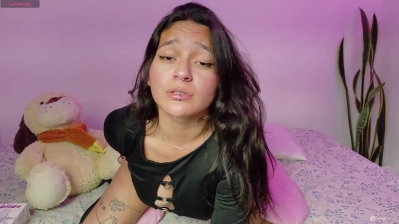 Emilyn Grifs: Seks Tengere Naakte Onderdanige Show