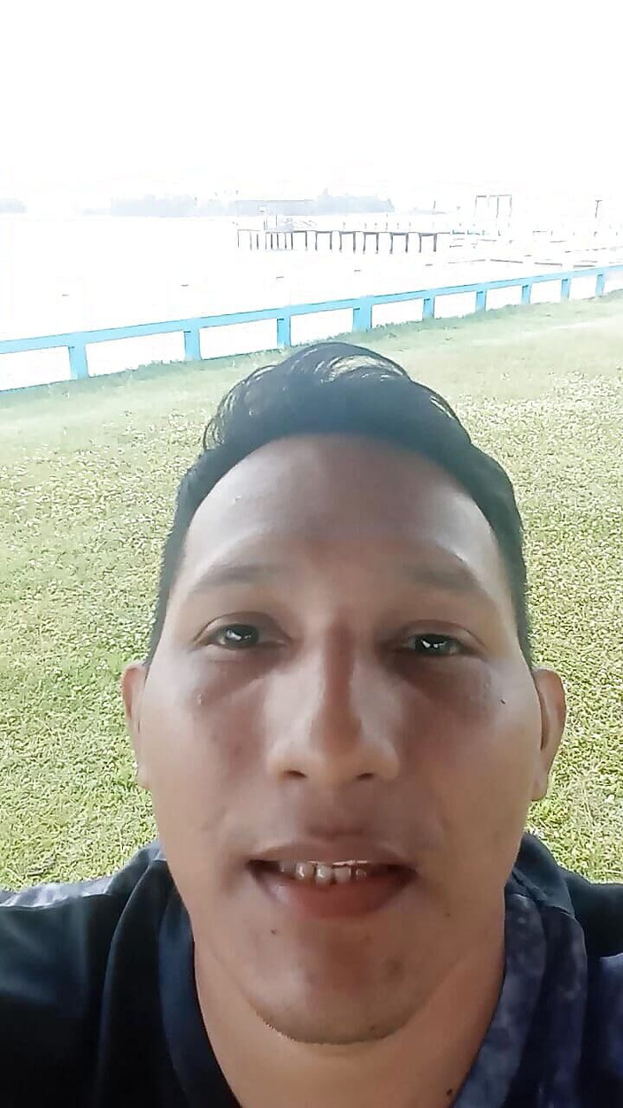 Giarlem slv: Дрочить на відкритому повітрі на набережній