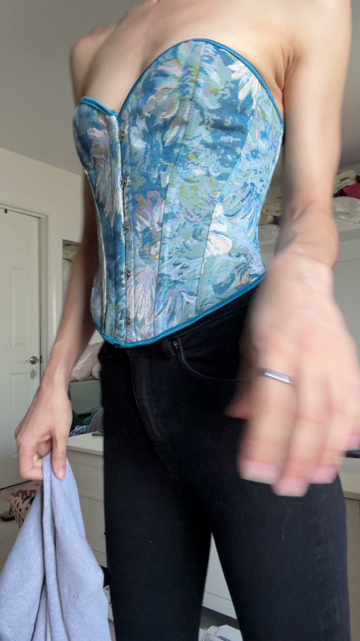 Ms_Emmy_Lynn: Sfw Corset Jeans Sexy Business Outfit