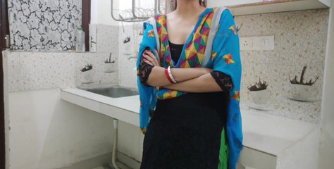 Saarabhabhi6: Hindi sexgeschichte rollenspiel - ex-freund kam zu meiner party und fickte...