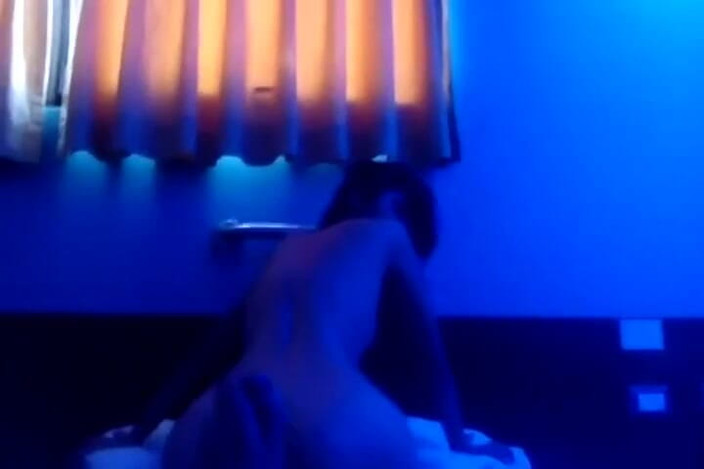 Soulsex: Esposa infiel va con su amante a un hotel y...