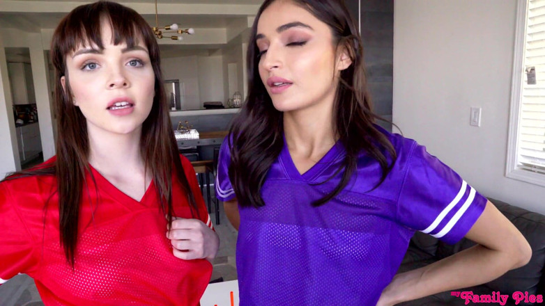 My family pies: Super Sunday with My Step Sis and Her Friend - S12:e1