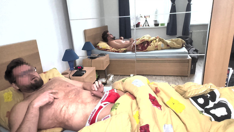 Alex Butt: Alex Distracție în pat