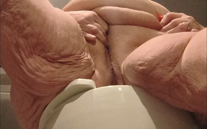 HerculesnVENUS: Sex in the Club Watch Him Rub