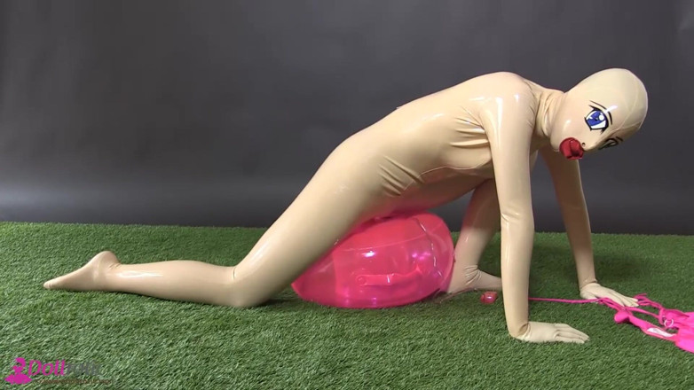 Dollrotic: Living Rubberdoll with Silicone Mask