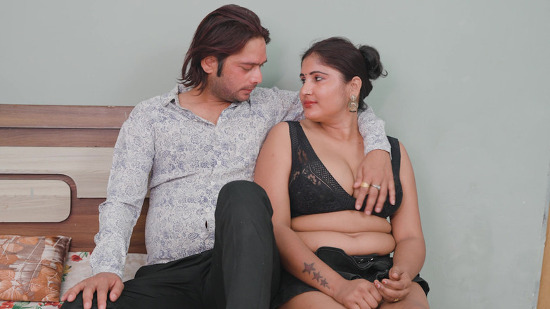 Desimaal69: 被按摩的哥把整个都塞进了嘴里。