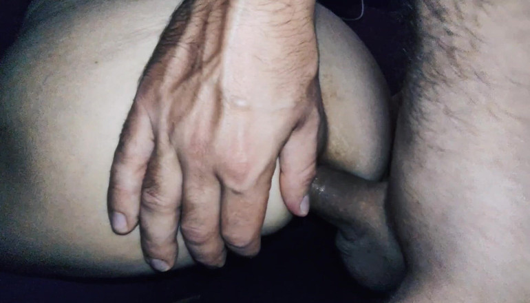 Hotlia: Schönes langsames anal mit MILF-ehefrau