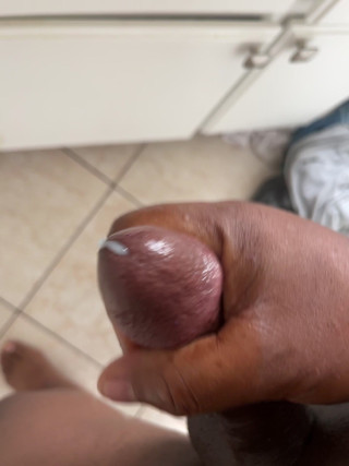 Dig n Her: Velké černé péro exploduje