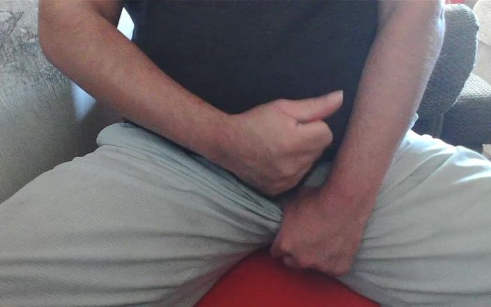 camusjr7: Más videos masturbándose