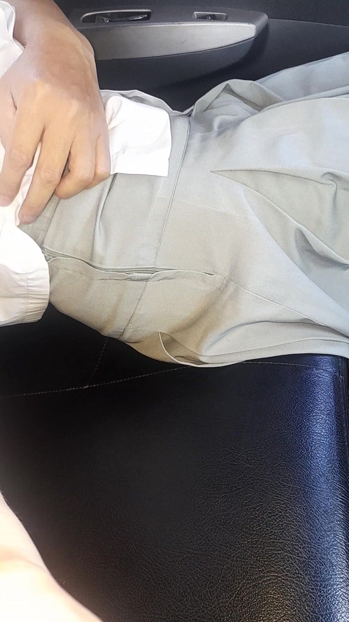 Naomisinka: एशियाई क्रॉसड्रेसर ग्रे स्कूल गर्ल वर्दी पहने वीर्य