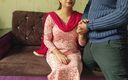 Horny couple 149: Indische Desi-tiener Saara werd verleid toen een vriendin haar een...